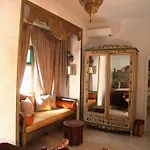 El Patio Courtyard House