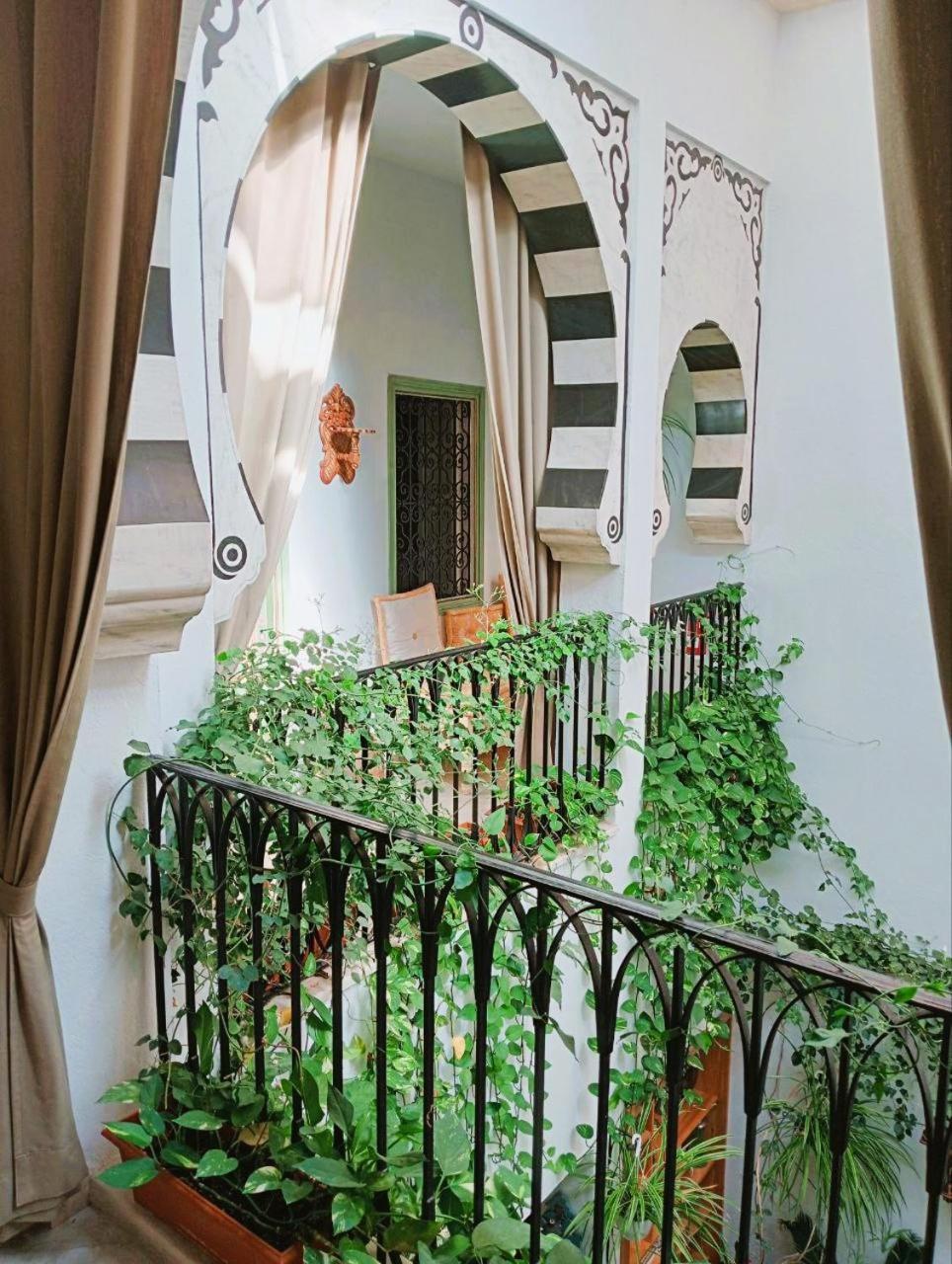 Maison d'hôtes El Patio Courtyard House Tunis